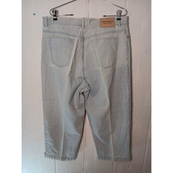 LRL Lauren Jeans Co Women's 16 Blue Denim Classic Capri Jeans Light Wash Cotton - Picture 4 of 6